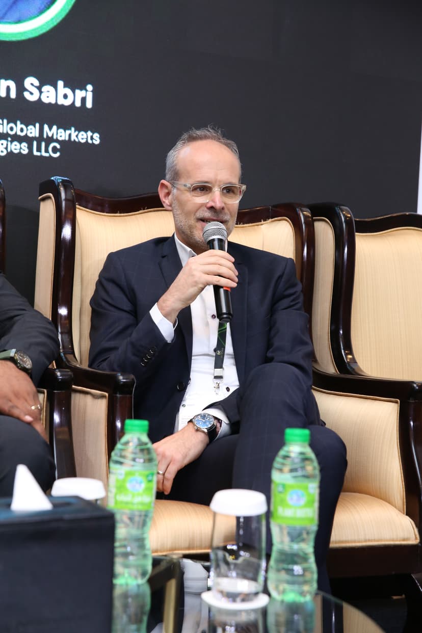 Alexander Grossmann speaking at Founders 2.0 Conference