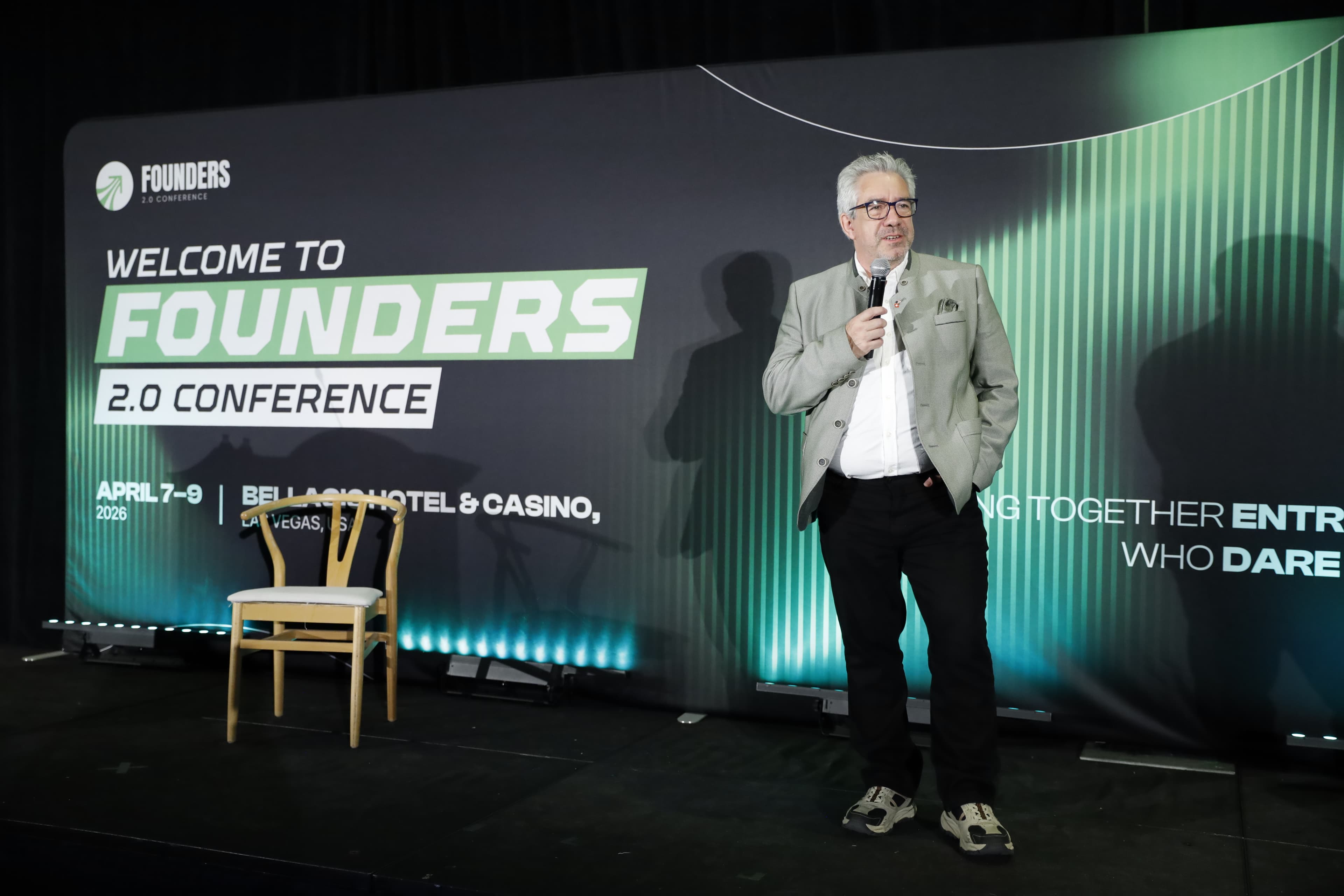 Dr. Siegfried Isele at Founders 2.0 Conference — recognition