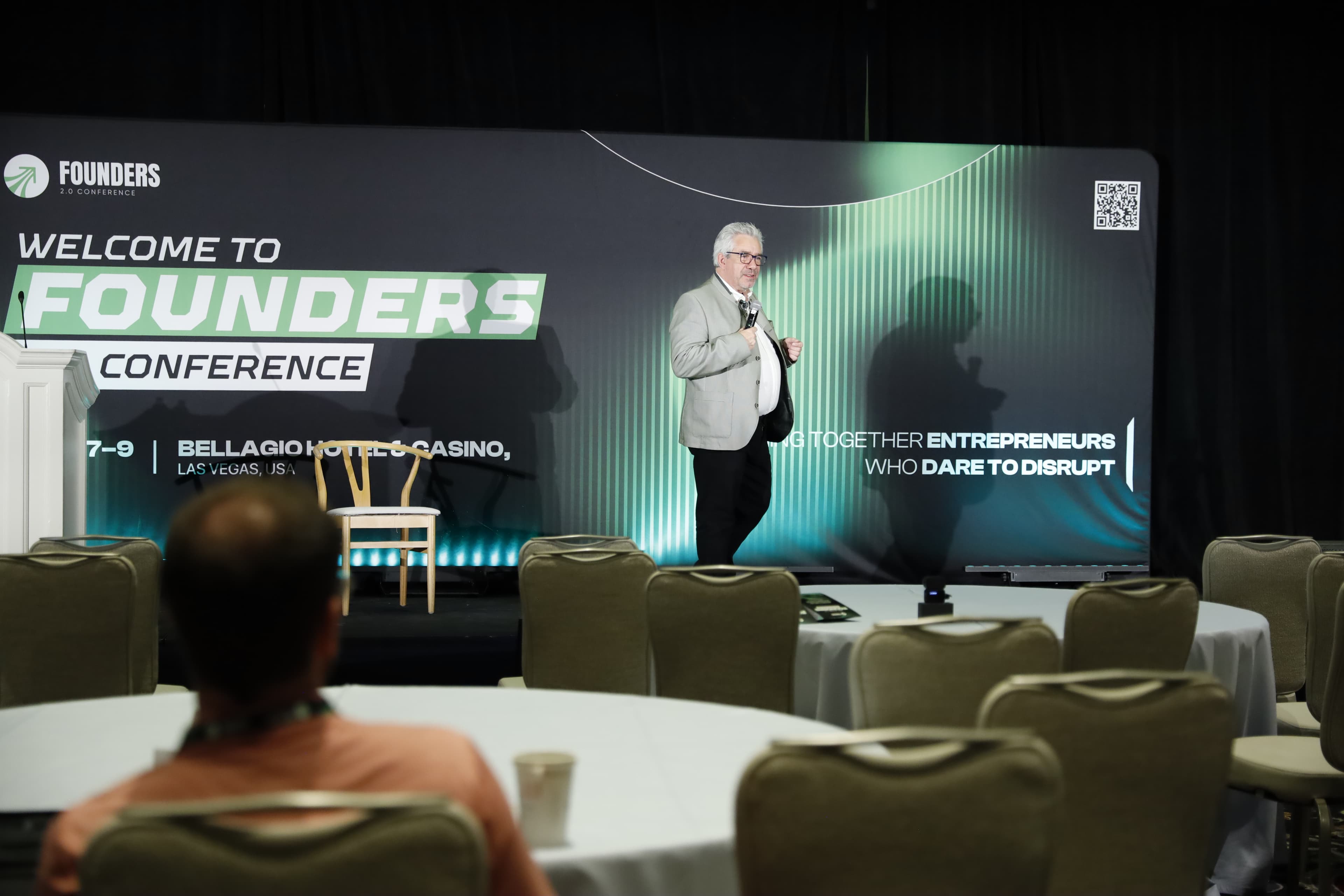 Dr. Siegfried Isele at Founders 2.0 Conference — recognition